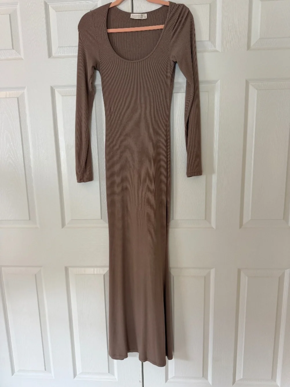 Abercrombie & Fitch Beige Long-Sleeve Maxi Lounge Dress Sz. S
